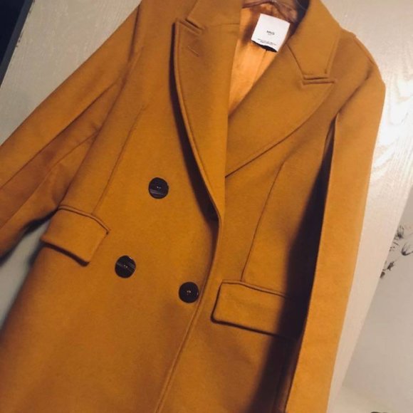 mango mustard coat